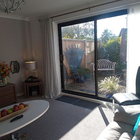 Ludlow Mews Town House With Free Parking 外观 照片