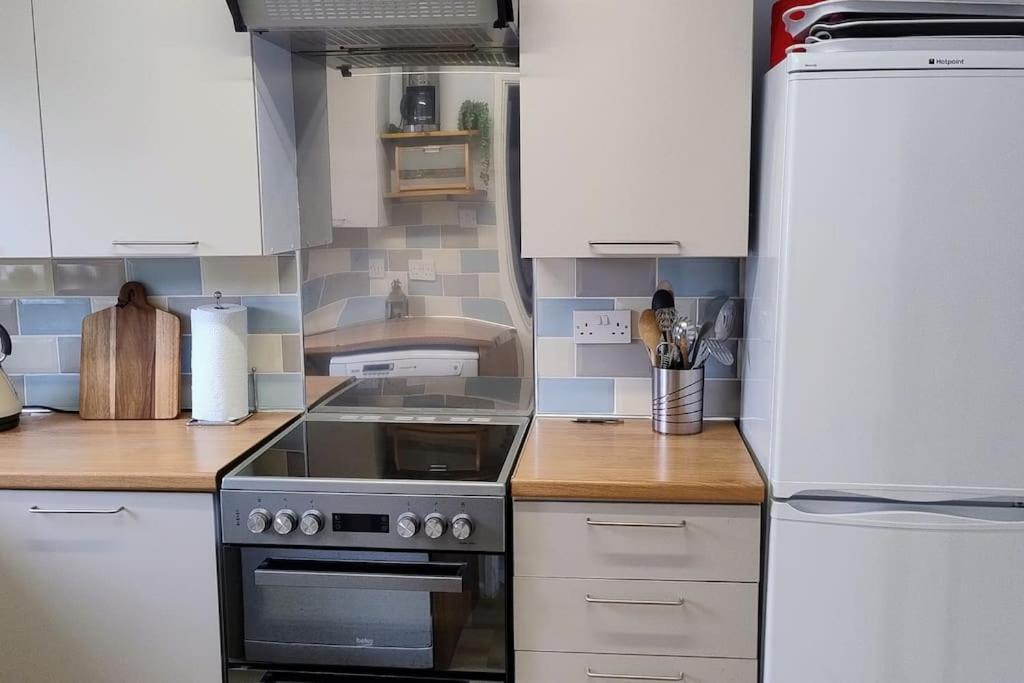 Ludlow Mews Town House With Free Parking 外观 照片